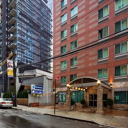 Best Western Queens Court Нью-Йорк Экстерьер фото